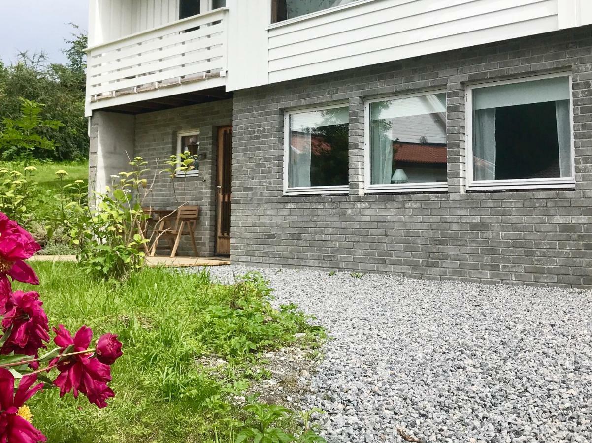 Villa Holmen 2 - Ground Floor Apartment Balestrand Exterior foto